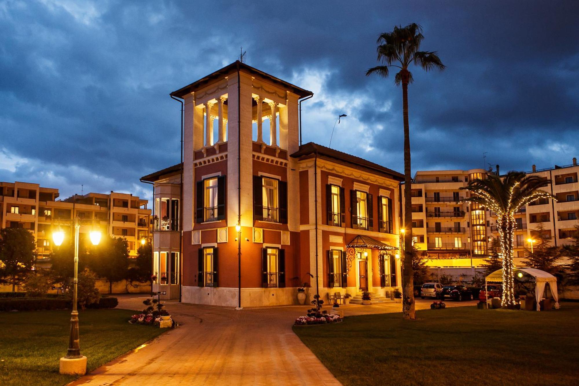 Villa Pallotta Luxury B&B Cerignola Εξωτερικό φωτογραφία