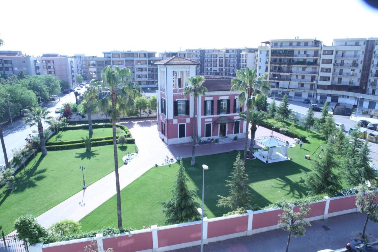 Villa Pallotta Luxury B&B Cerignola Εξωτερικό φωτογραφία